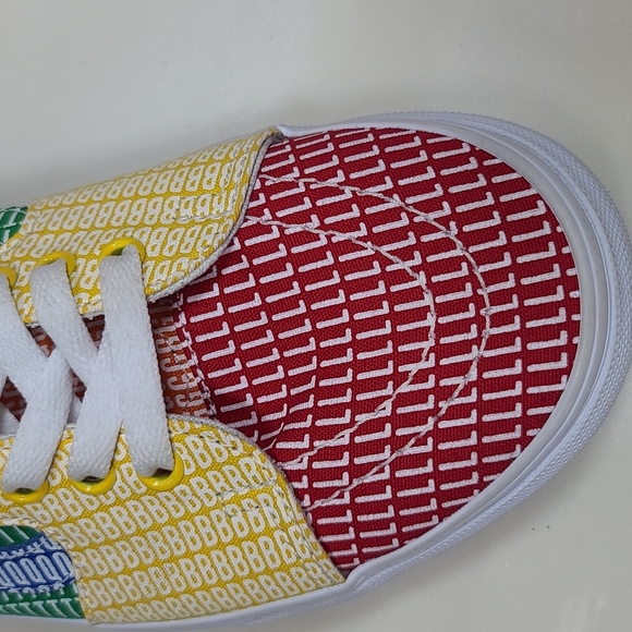 🏳️‍🌈VANS Sk8 Pride LGBTQ+ - Picture 9 of 11